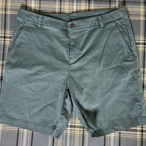 Lululemon Commission Shorts Size 36 Forrest Green 8” Rise